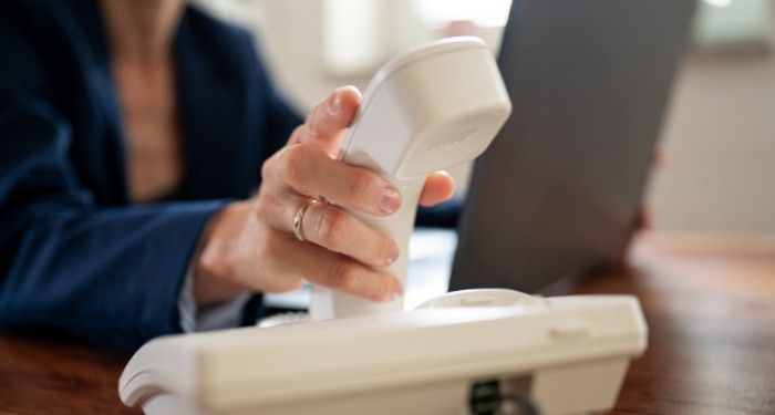 Les bibliothèques universitaires sont ciblées par des appels de tir actif sur le canular