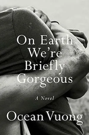 Couverture du livre Sur Terre, nous sommes brièvement magnifiques de Ocean Vuong