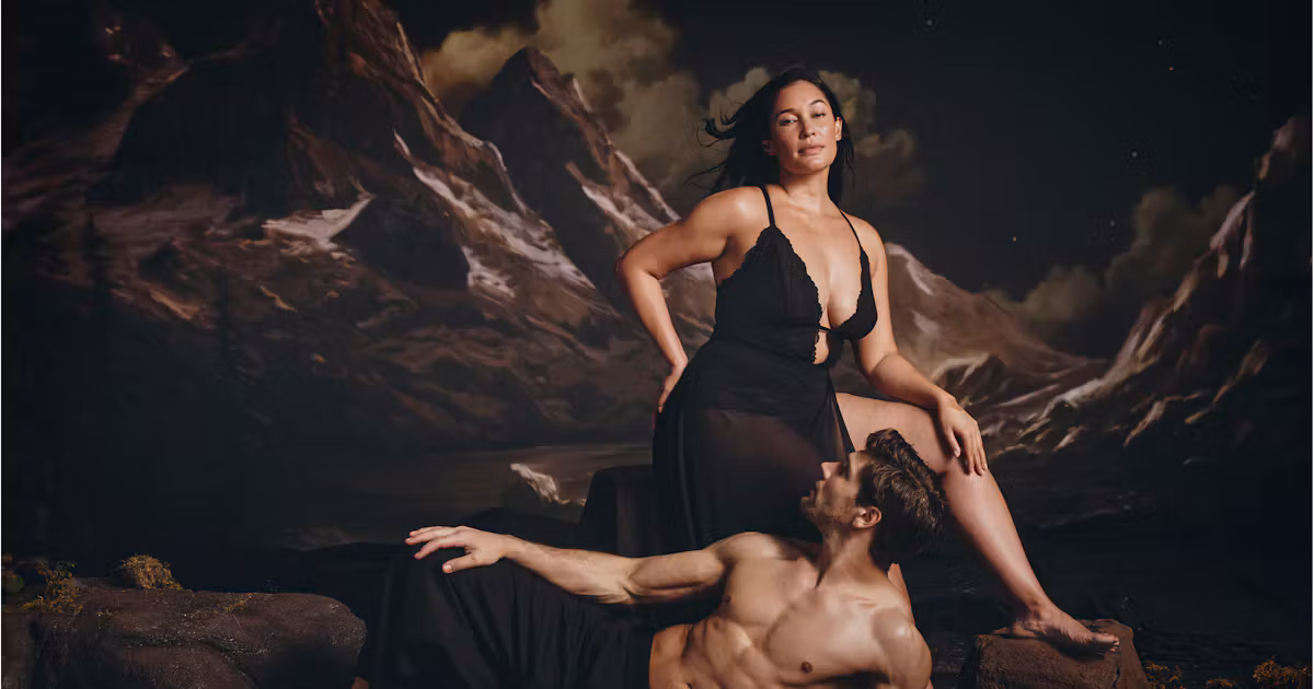 La collection de lingerie 'ACOTR' de Knix est parsemée d'œufs de Pâques